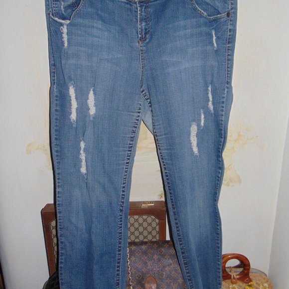 Torrid Jeans Women's Plus Size 24 Blue Distressed Ripped Straight Denim Pants - Picture 7 of 10